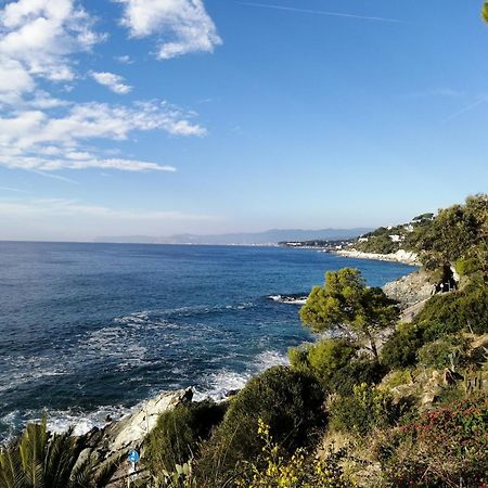 Casa Delle Mimose Apartment Varazze Bagian luar foto