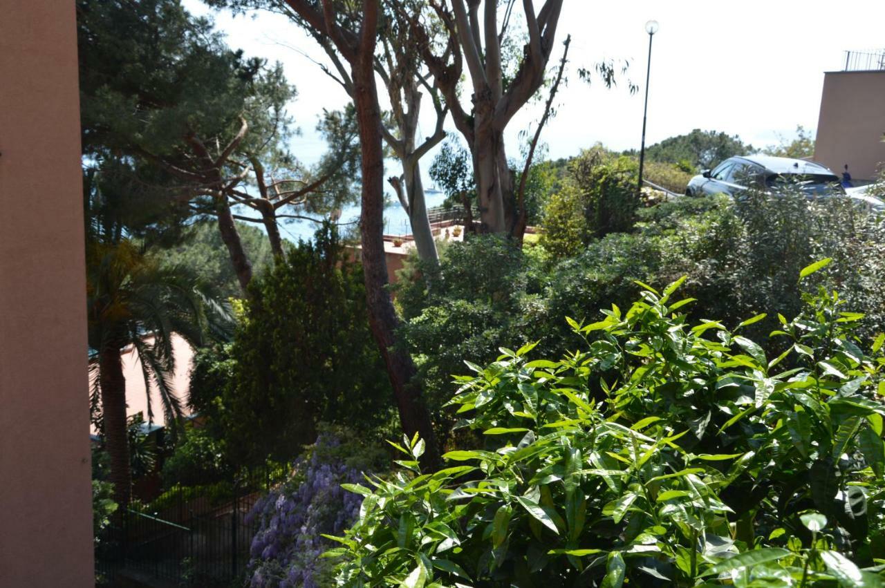 Casa Delle Mimose Apartment Varazze Bagian luar foto